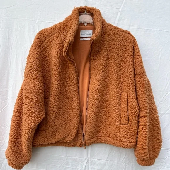 Urban Outfitters teddy coat - Picture 2 of 5